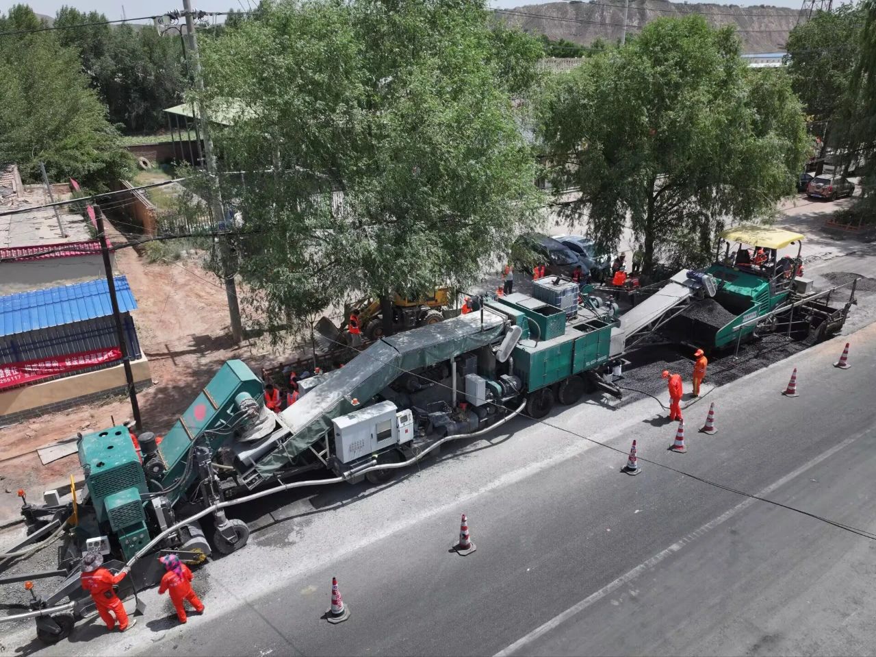 德通泡沫沥青冷再生技术助力甘肃兰州养护工程逐“绿”而行